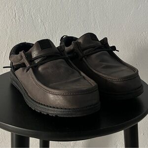 Hey Dude Men's Metallic Gray Loafers